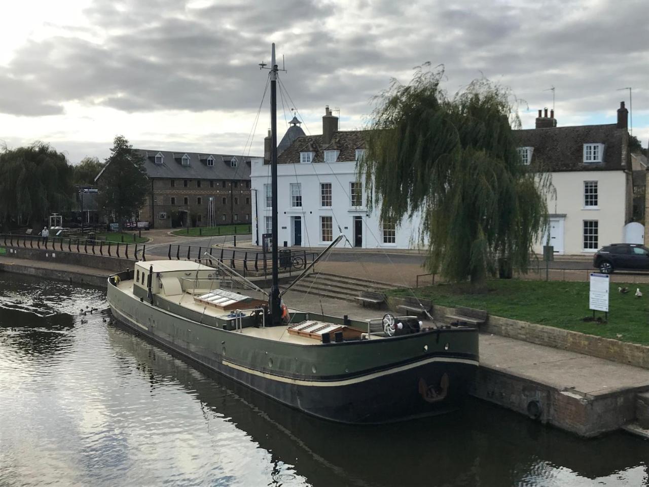 Hotel Barge Waternimf Ely Eksteriør bilde